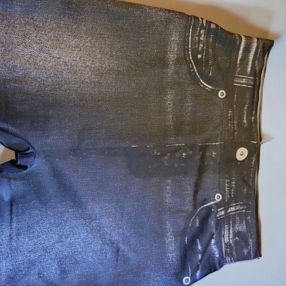NWOT Black Denim Print Jeggings Size Small/Medium - Picture 3 of 7
